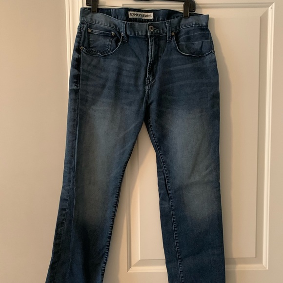 Express Jeans - Picture 2 of 3